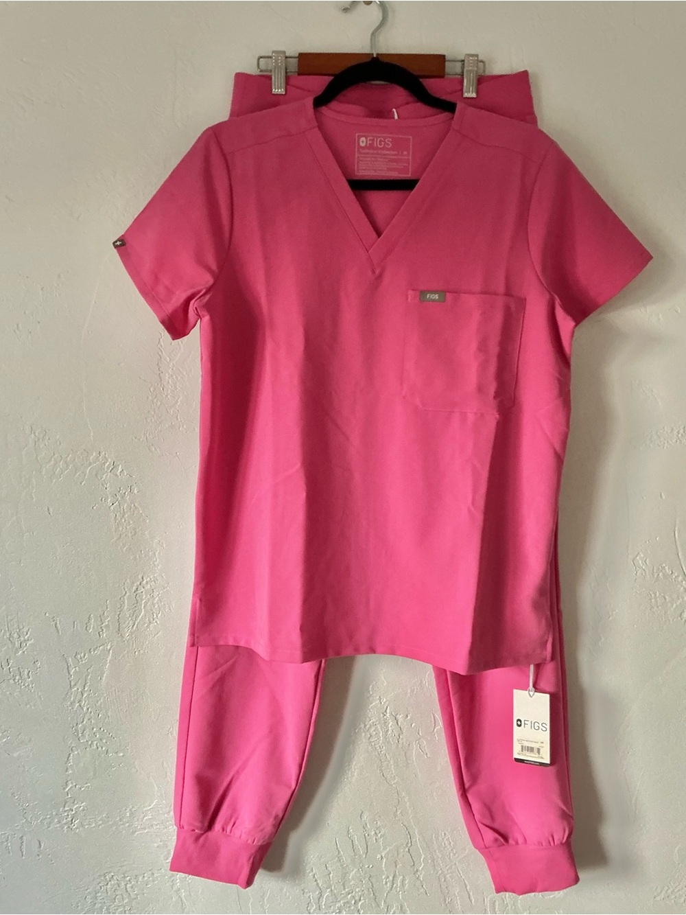 NWT Figs Sold Out F ing Pink Color Scrub Set